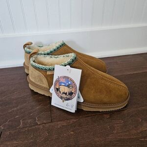 Sheepskins Downunder Tasman Slippers Size 8 in Chestnut Green